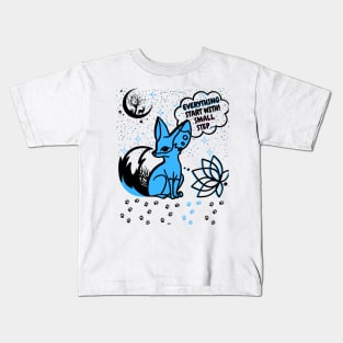 lovely animal say :everything start with small step Kids T-Shirt